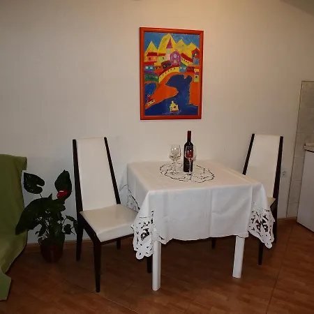 Slavenka Urlic